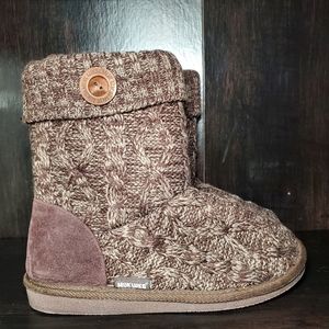 Muk Luks Brown Sweater Boots Size 7